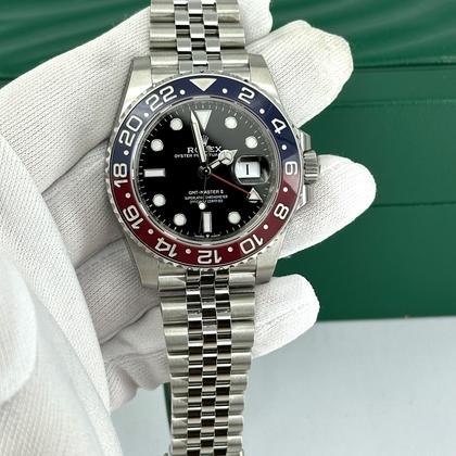 Rolex GMT-Master II Unworn 2026 / 126710BLRO - New style box - View 6
