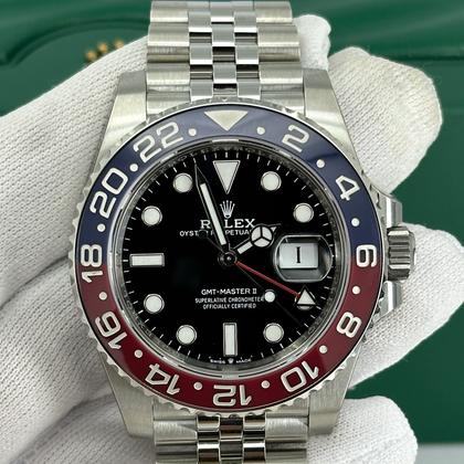 Rolex GMT-Master II Unworn 2026 / 126710BLRO - New style box - View 2