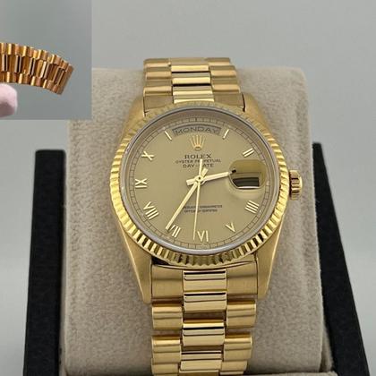Rolex Submariner Date