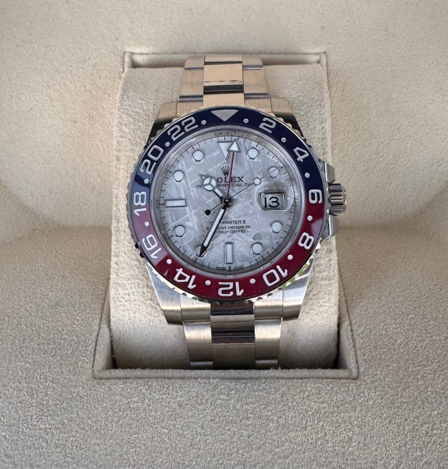 Rolex GMT-Master II Like New 2024 Superman | Full Set | Meteorite White Gold - View 7